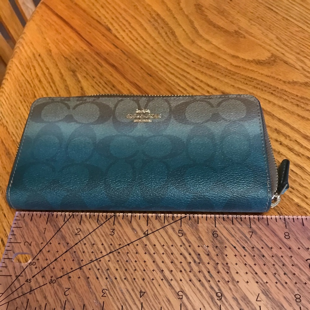 Coach wallet